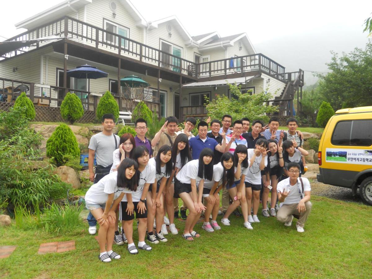Chamjoeun Pension Chech'ŏn Exterior foto